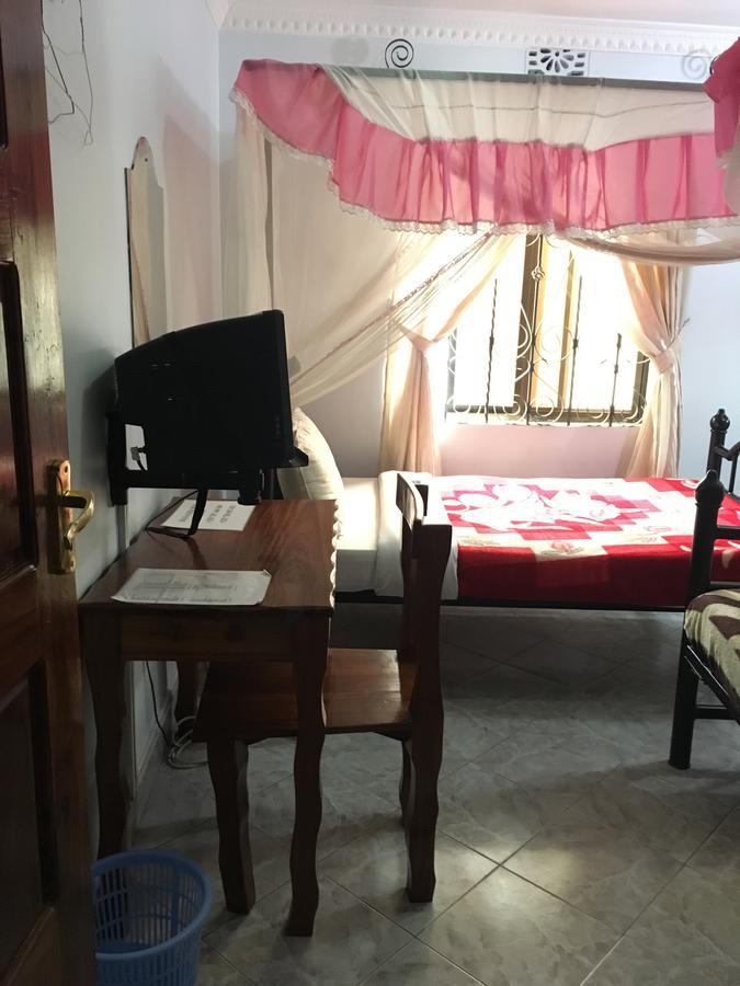 Kutetere Motel Arusza Zewnętrze zdjęcie
